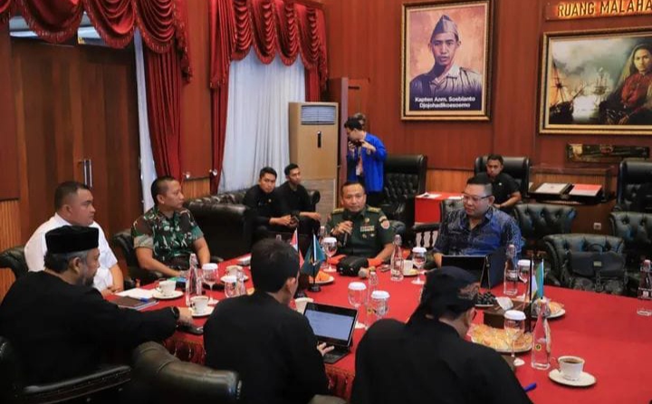 Bupati Bogor Bahas Strategi Akselerasi Penanganan Sampah Nasional Berbasis Teknologi Ramah Lingkungan