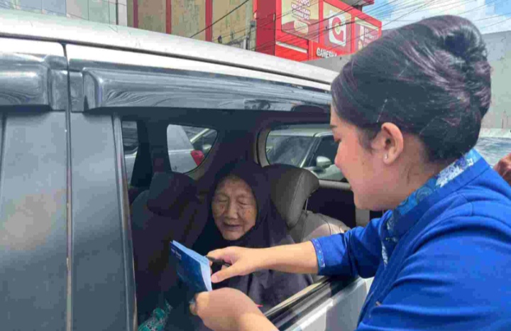 Sentuhan Personal di Tengah Kota, BRI Kanca Cimanggis Permudah Layanan bagi Nasabah Pensiunan